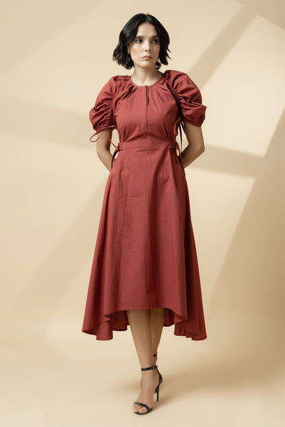 Go-to Statement Dress Red