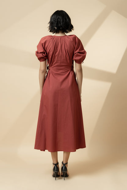 Go-to Statement Dress Red