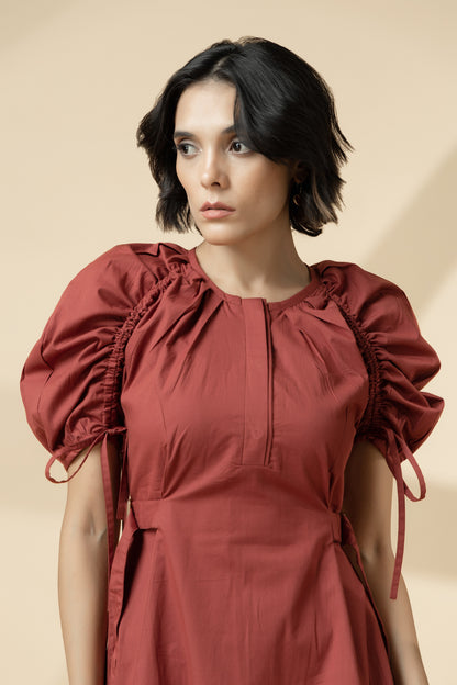 Go-to Statement Dress Red