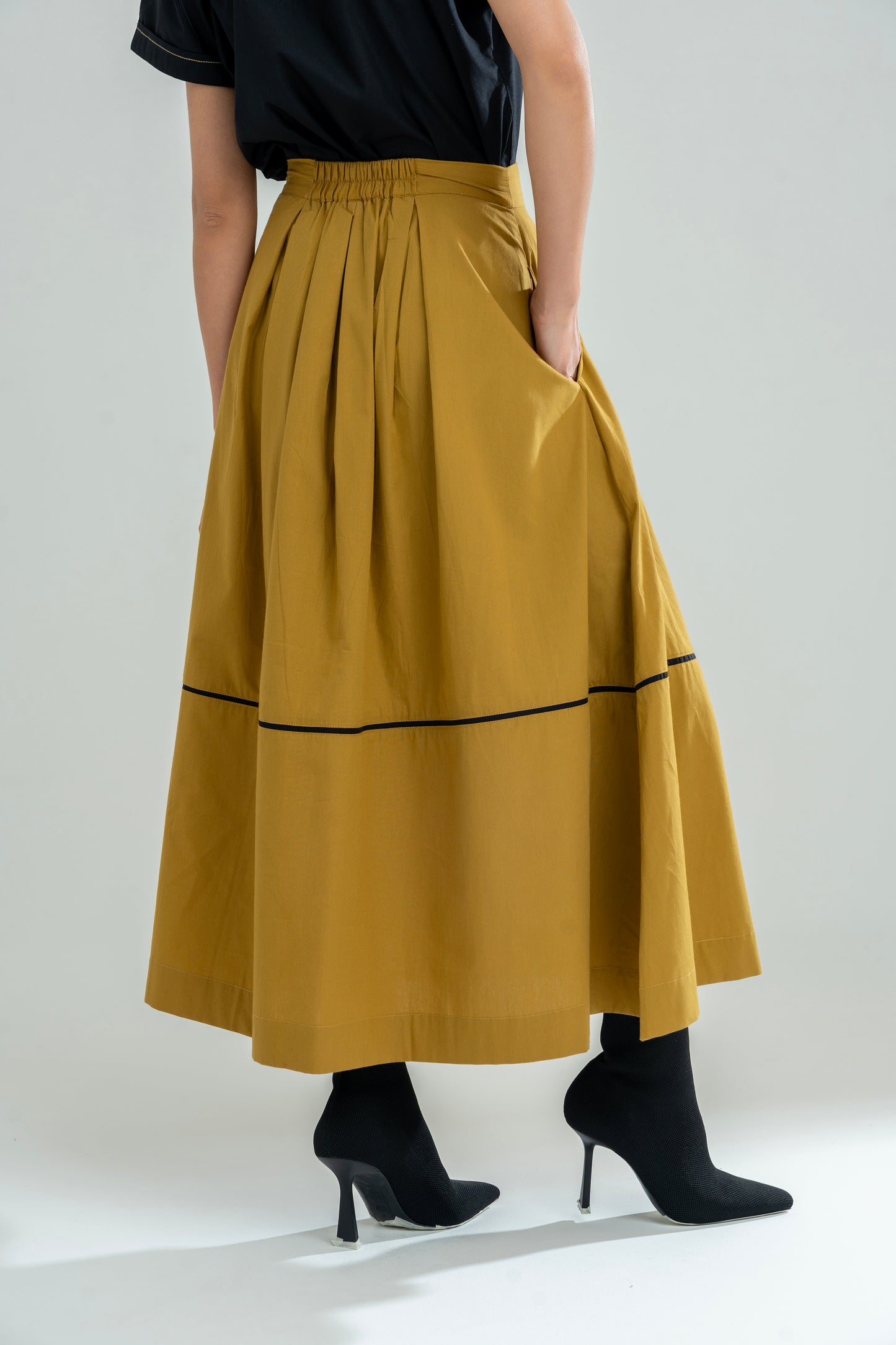 Pleated Skirt Mustard