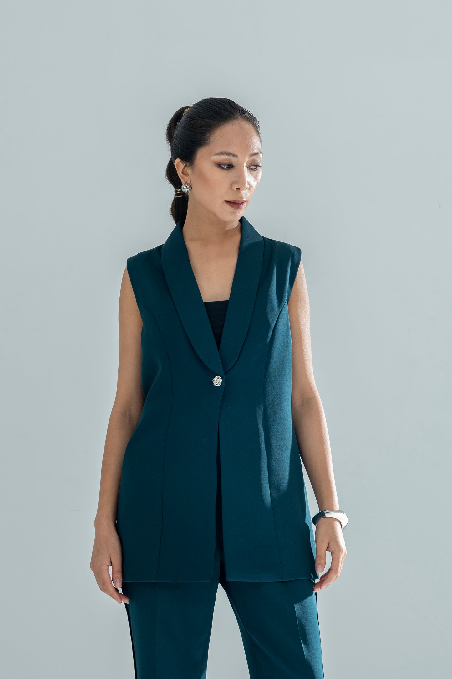 Sleek Waistcoat Green